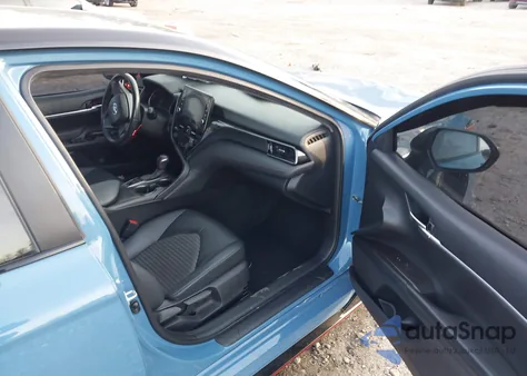 2022 Toyota Camry Trd z USA, uszkodzony, nr VIN 4T1KZ1AK8NU068286